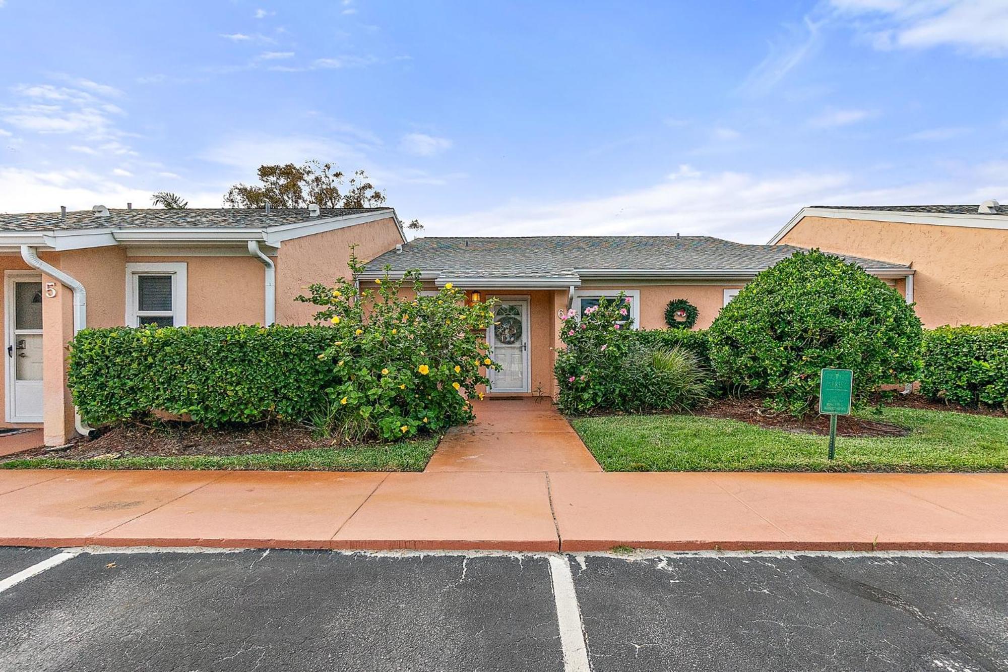 Island Oasis - 3Br 2Ba - Steps To The Ocean! Villa St. Augustine Exterior photo